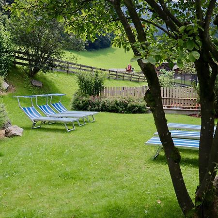 Almhotel Bergerhof Sarentino ภายนอก รูปภาพ